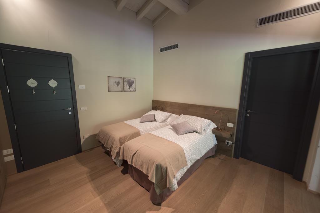 Agriturismo Locanda Del Pesco Collebeato Номер фото